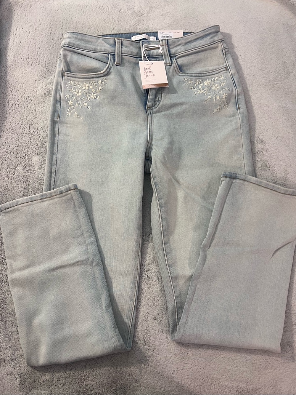 LC Lauren Conrad Light Blue Straight Leg Jeans with White Floral Embroidery